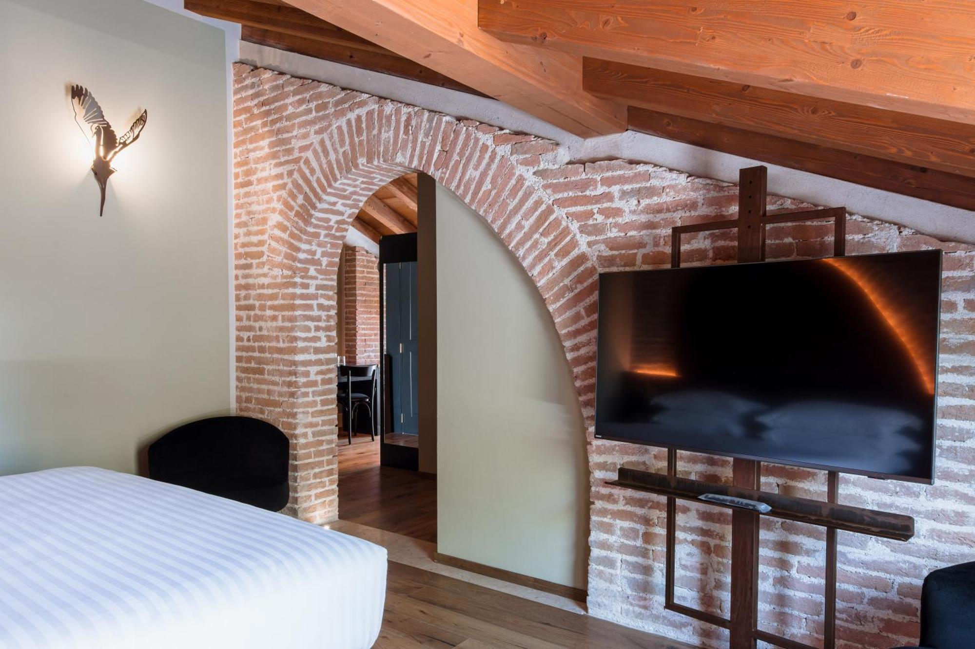 Pavillon Suite & Apartments Пескьера-дель-Гарда Экстерьер фото