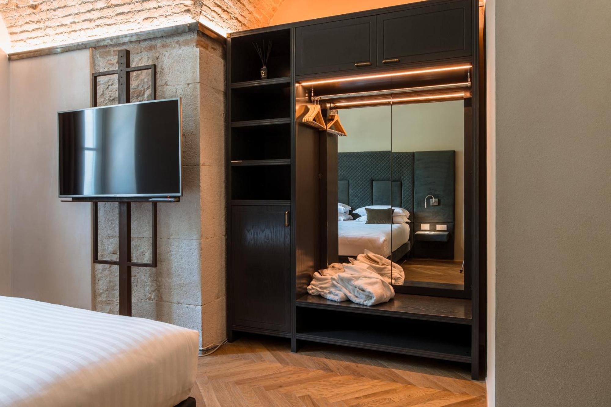Pavillon Suite & Apartments Пескьера-дель-Гарда Экстерьер фото