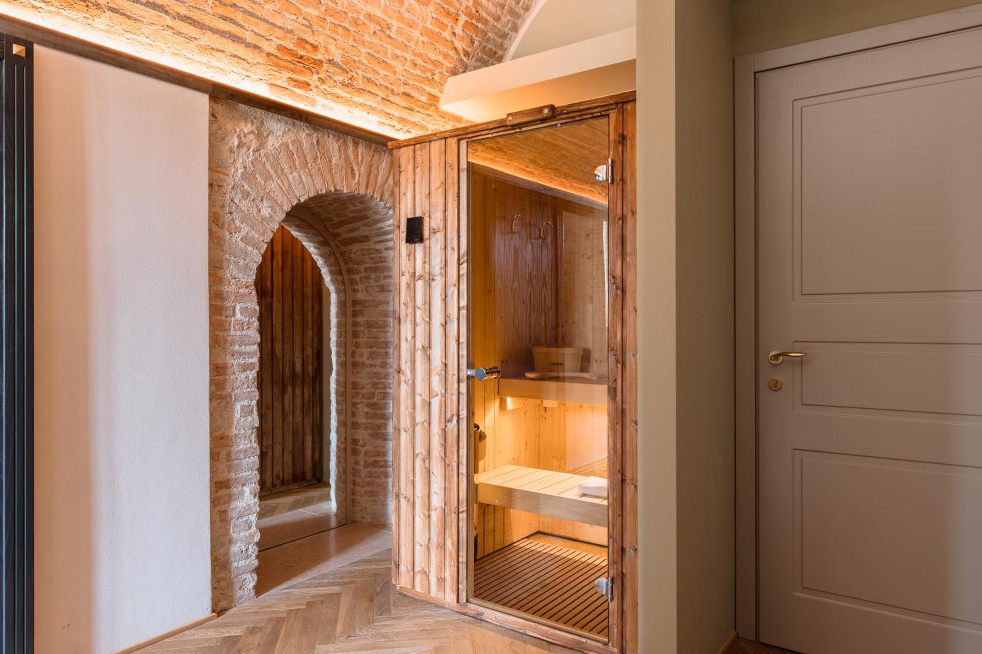Pavillon Suite & Apartments Пескьера-дель-Гарда Экстерьер фото