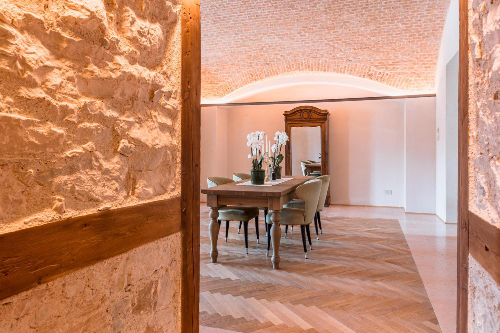 Pavillon Suite & Apartments Пескьера-дель-Гарда Экстерьер фото